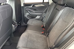 valkoinen Volkswagen Tiguan 2025 kuva 9.
