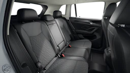 Pure White -normaaliväri Volkswagen Tiguan 2026 kuva 13.