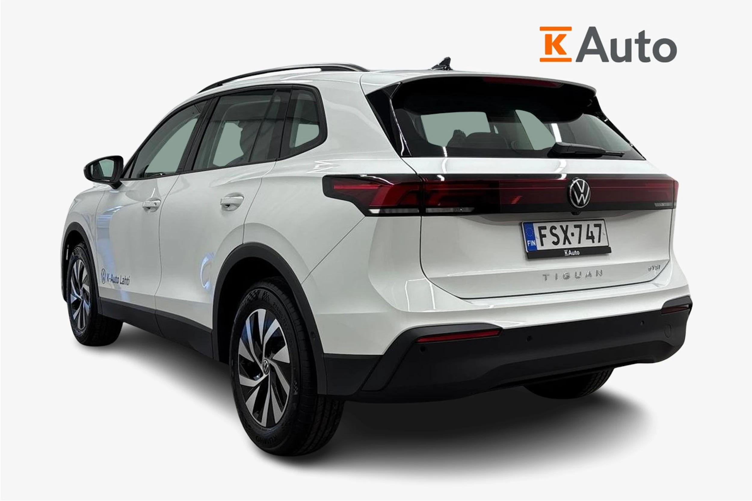 met. valkoinen Volkswagen Tiguan 2026 kuva 2.