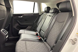 met. valkoinen Volkswagen Tiguan 2026 kuva 8.