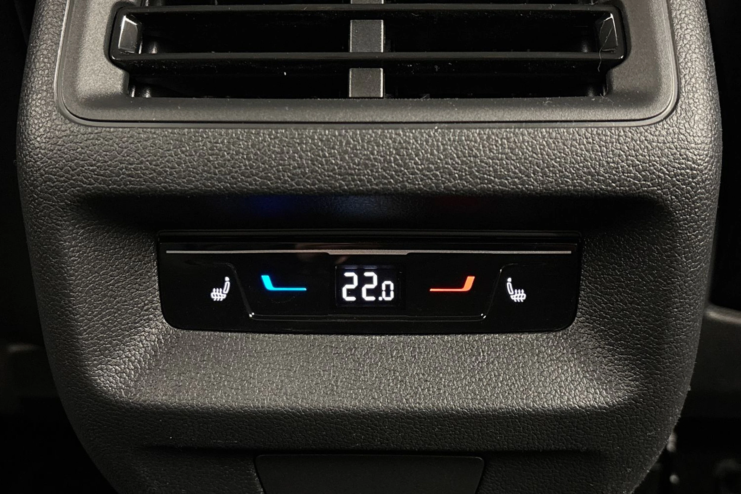 met. valkoinen Volkswagen Tiguan 2026 kuva 12.