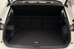 met. valkoinen Volkswagen Tiguan 2026 kuva 23.