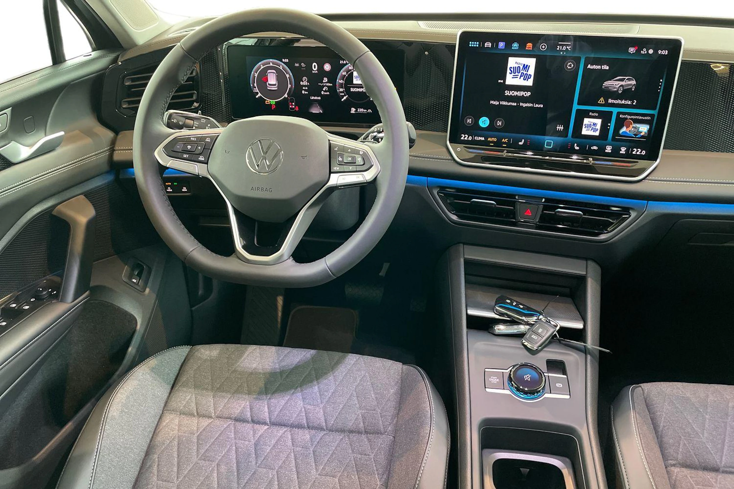 harmaa Volkswagen Tiguan 2026 kuva 7.