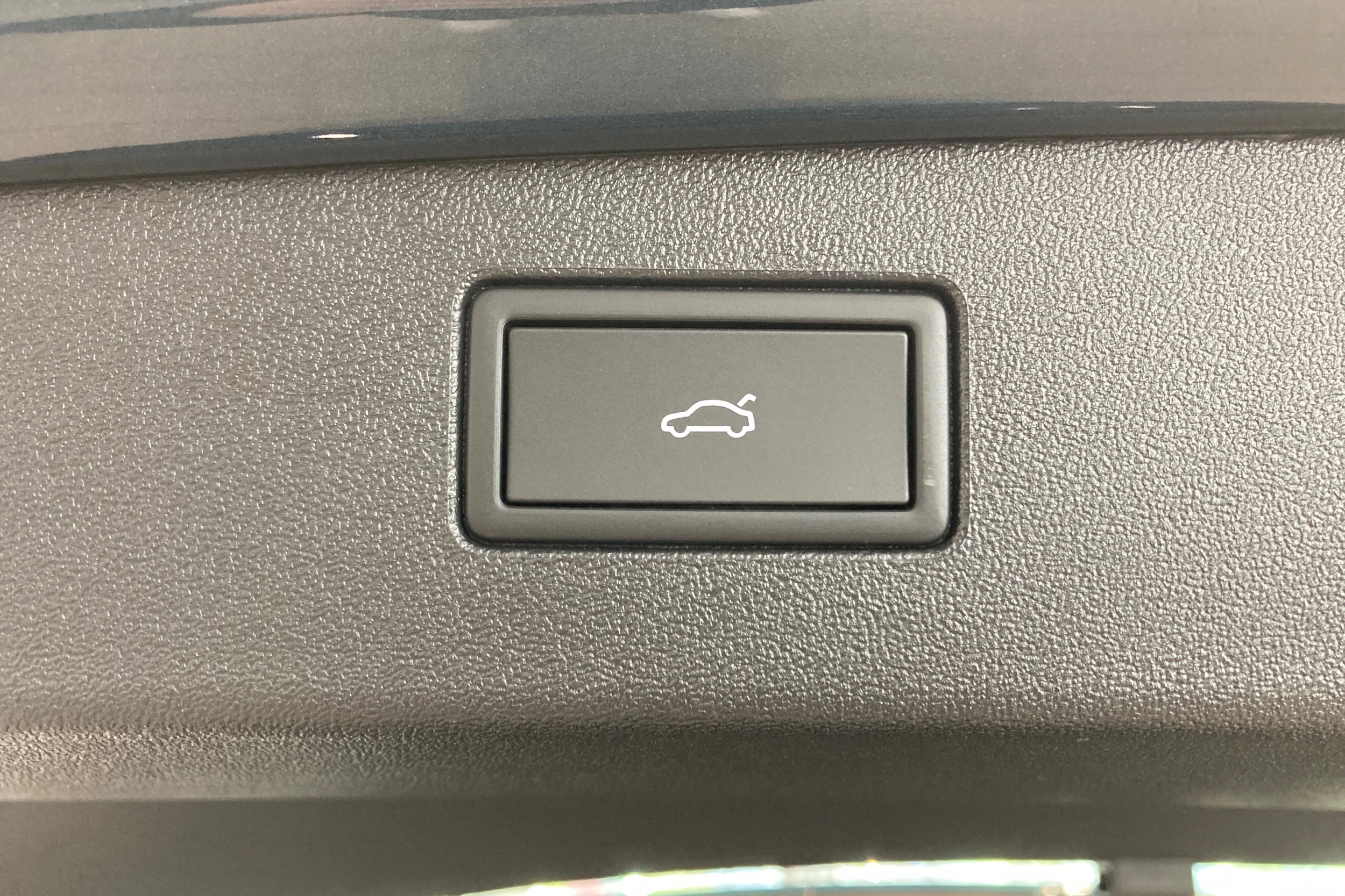 sininen Volkswagen Tiguan 2026 kuva 21.