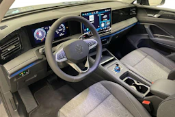 harmaa Volkswagen Tiguan 2026 kuva 6.
