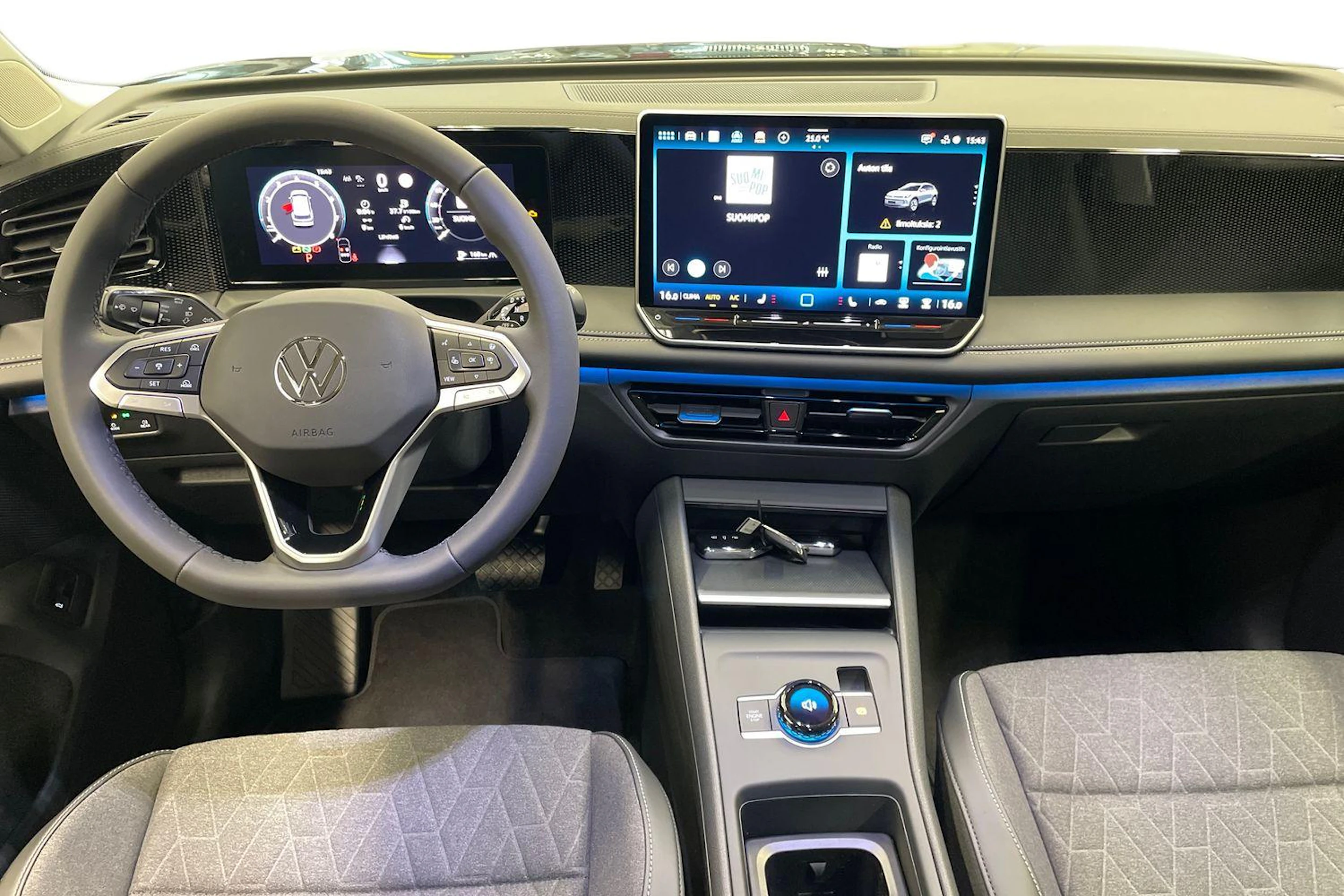 harmaa Volkswagen Tiguan 2026 kuva 7.
