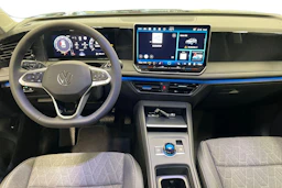 harmaa Volkswagen Tiguan 2026 kuva 7.