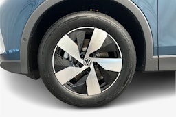 sininen Volkswagen Tiguan 2026 kuva 9.