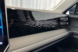 sininen Volkswagen Tiguan 2026 kuva 32.