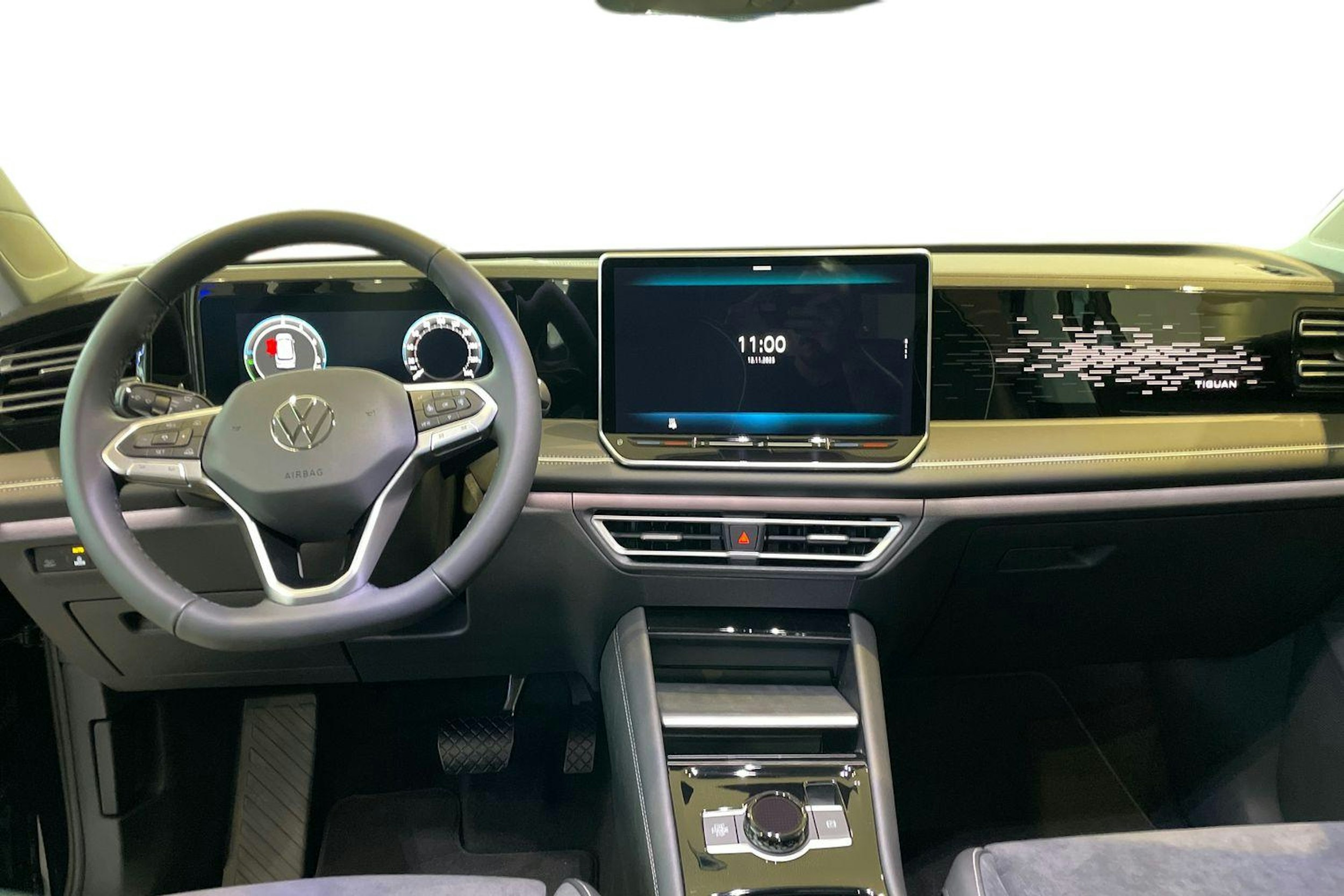 musta Volkswagen Tiguan 2026 kuva 7.