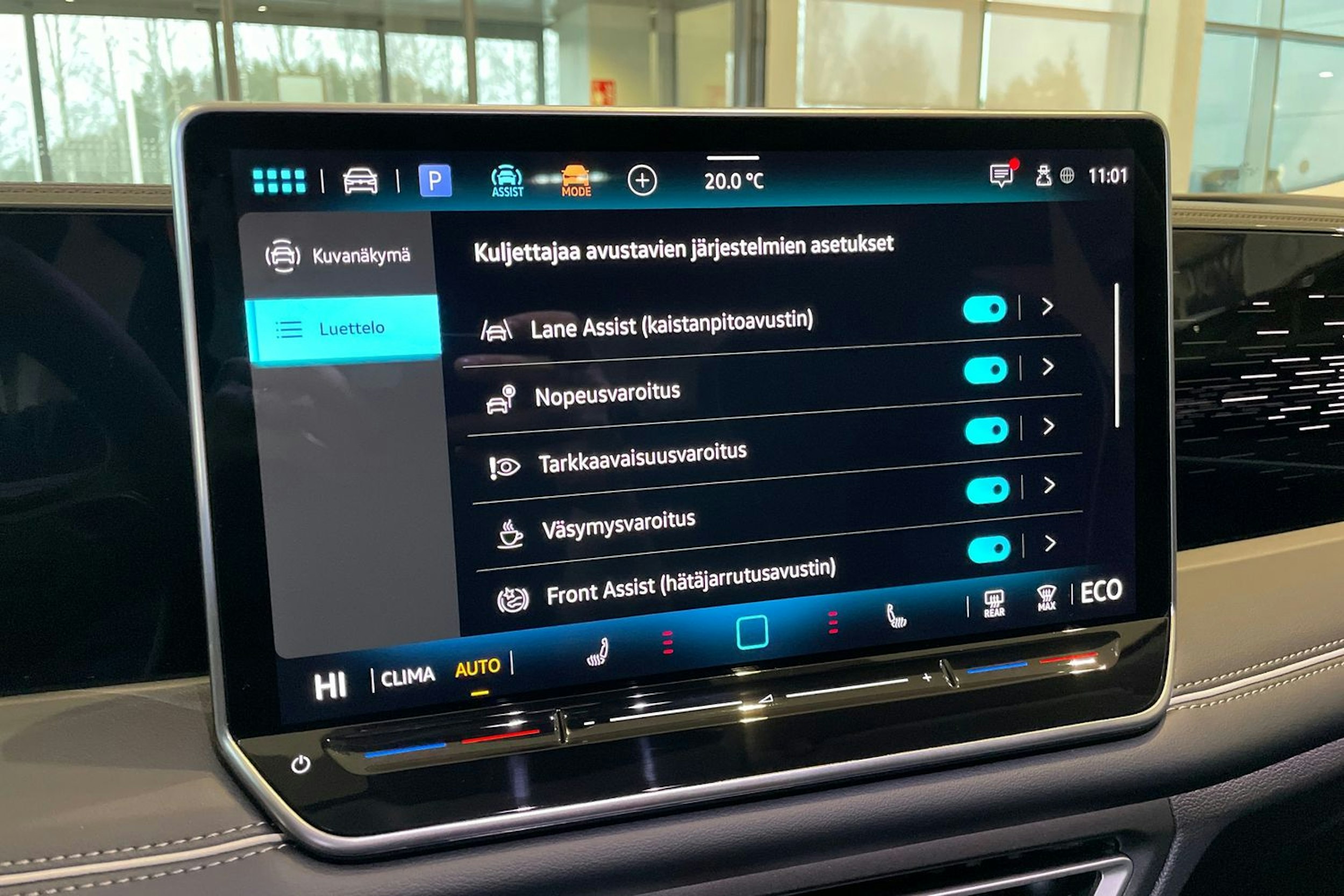 musta Volkswagen Tiguan 2026 kuva 12.