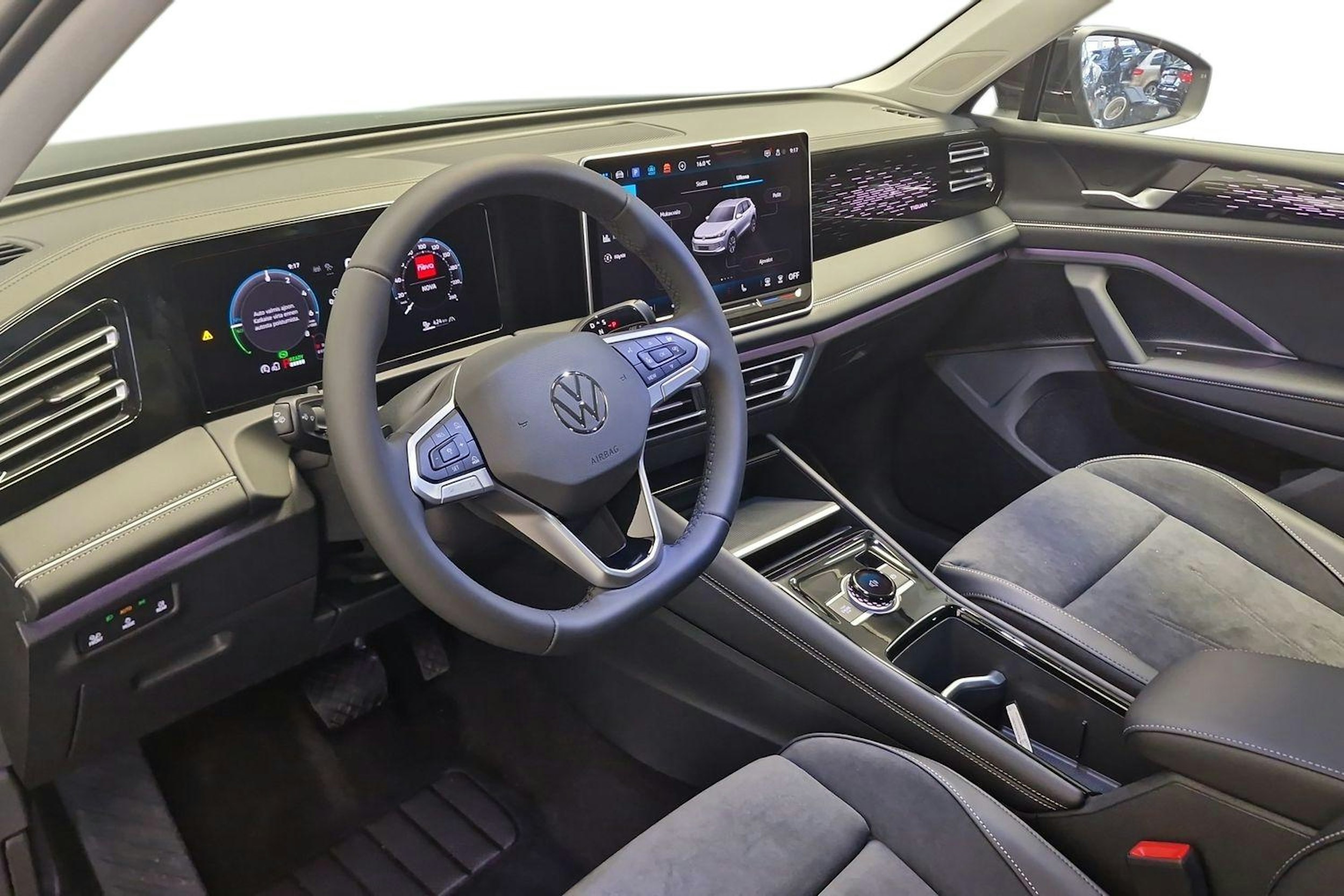 musta Volkswagen Tiguan 2026 kuva 6.
