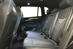 musta Volkswagen Tiguan 2026 kuva 8.