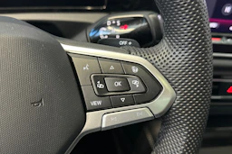 musta Volkswagen Tiguan 2026 kuva 19.