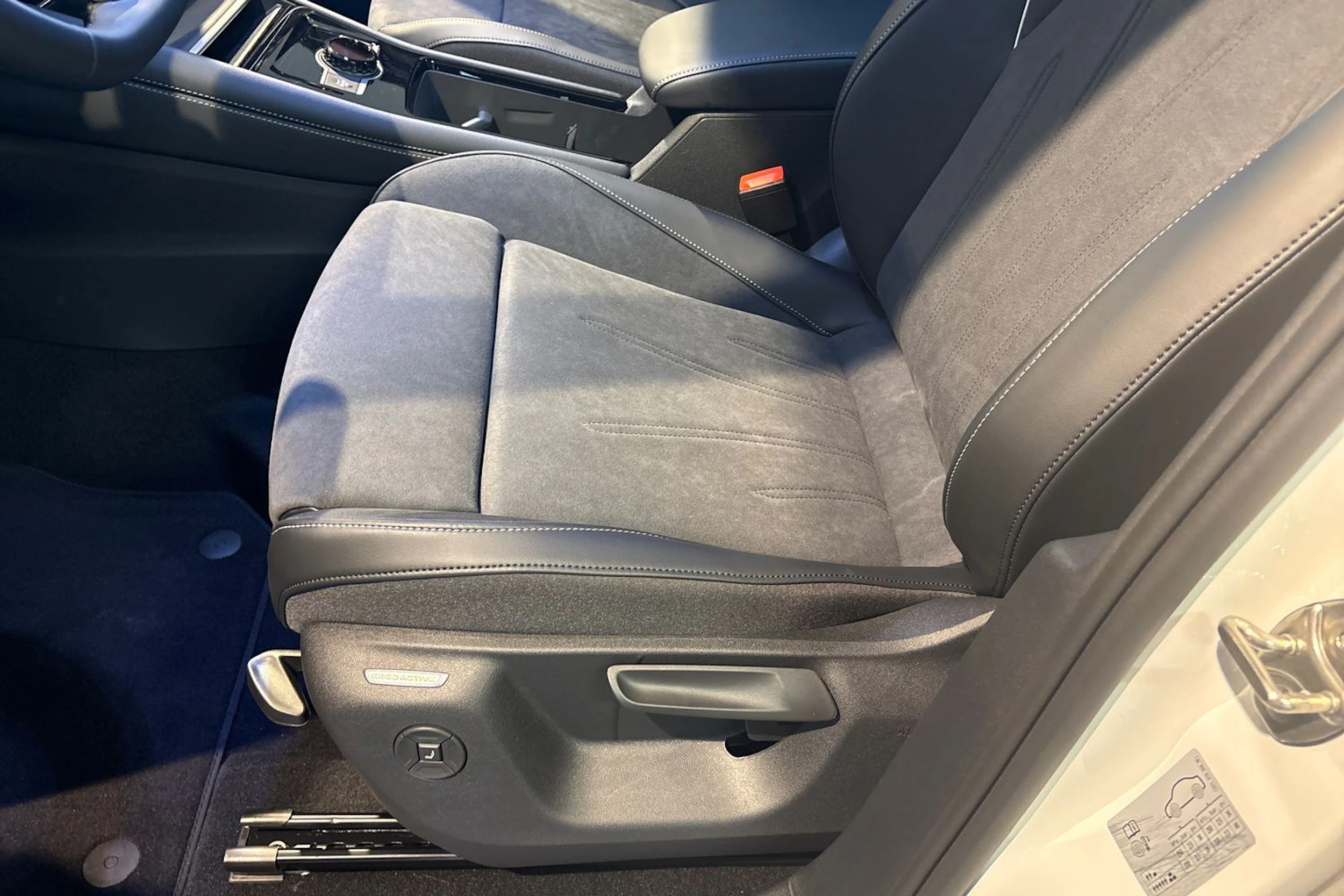 valkoinen Volkswagen Tiguan 2026 kuva 13.