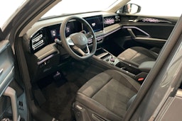 harmaa Volkswagen Tiguan 2026 kuva 6.