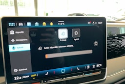 harmaa Volkswagen Tiguan 2026 kuva 18.