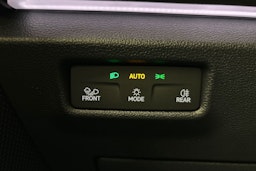 harmaa Volkswagen Tiguan 2026 kuva 15.