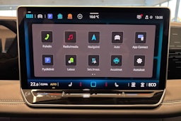 harmaa Volkswagen Tiguan 2026 kuva 16.