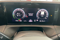 harmaa Volkswagen Tiguan 2026 kuva 13.