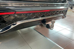 harmaa Volkswagen Tiguan 2026 kuva 21.