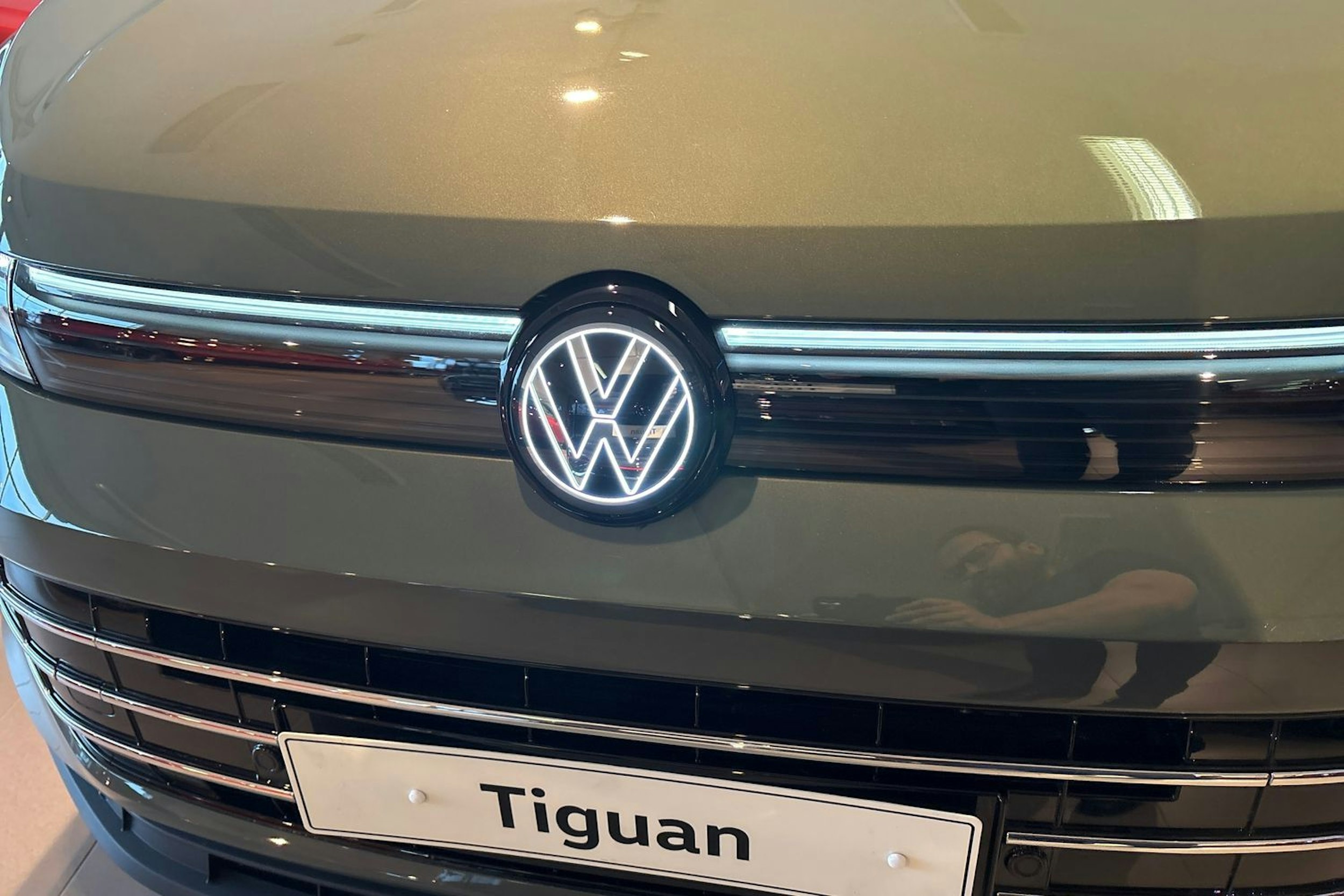 vihreä Volkswagen Tiguan 2026 kuva 11.