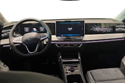 harmaa Volkswagen Tiguan 2026 kuva 7.