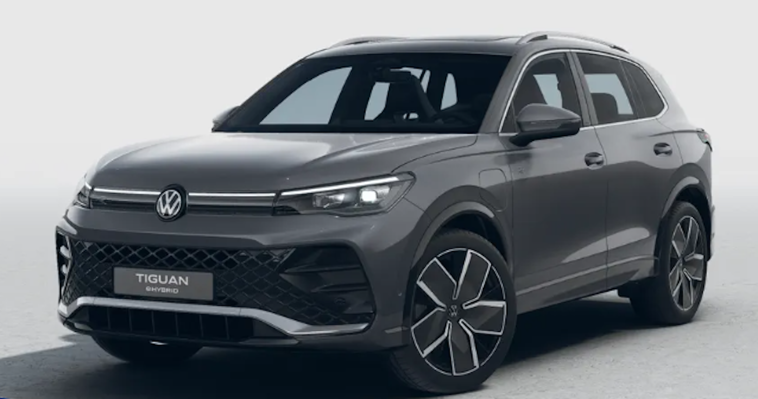 harmaa Volkswagen Tiguan 2026 kuva 1.