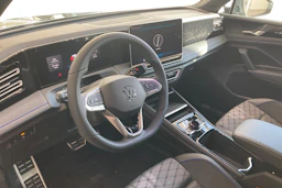 harmaa Volkswagen Tiguan 2026 kuva 6.