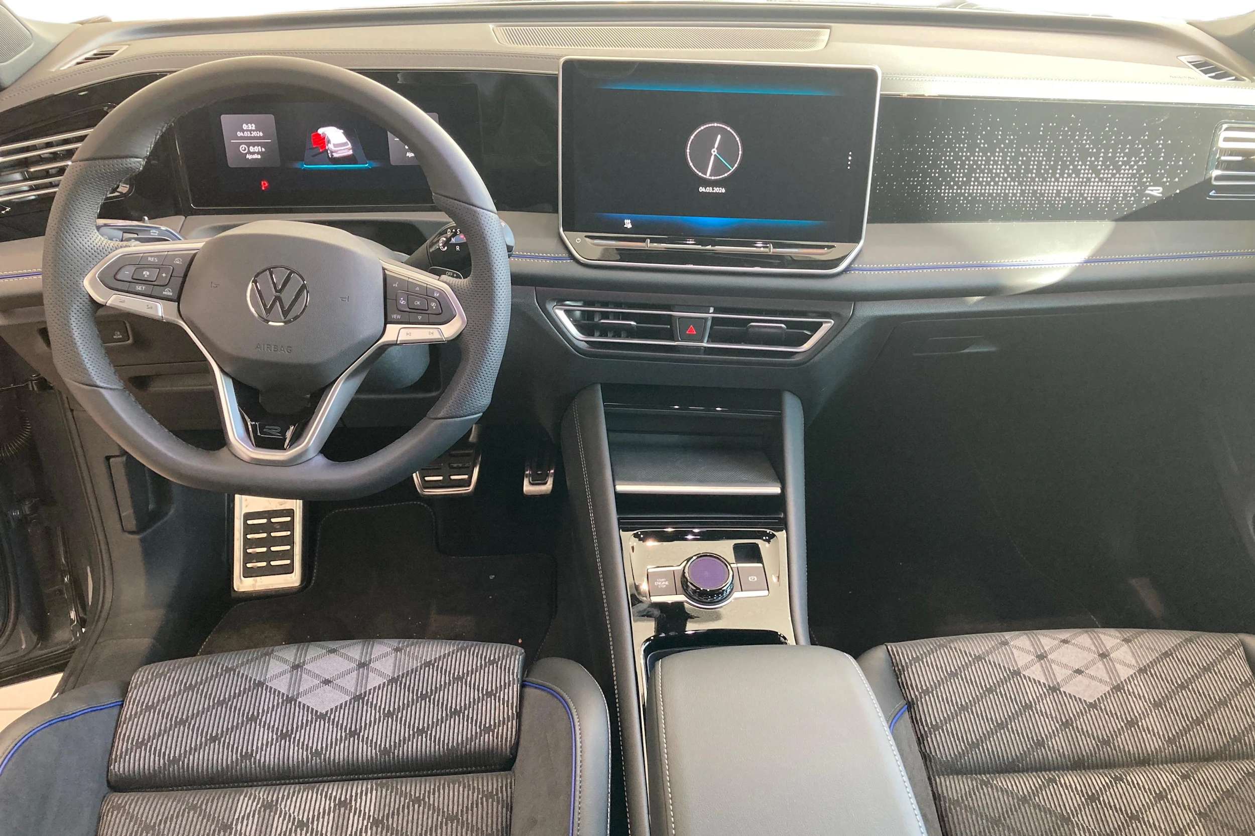 harmaa Volkswagen Tiguan 2026 kuva 7.