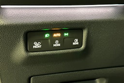 harmaa Volkswagen Tiguan 2026 kuva 17.