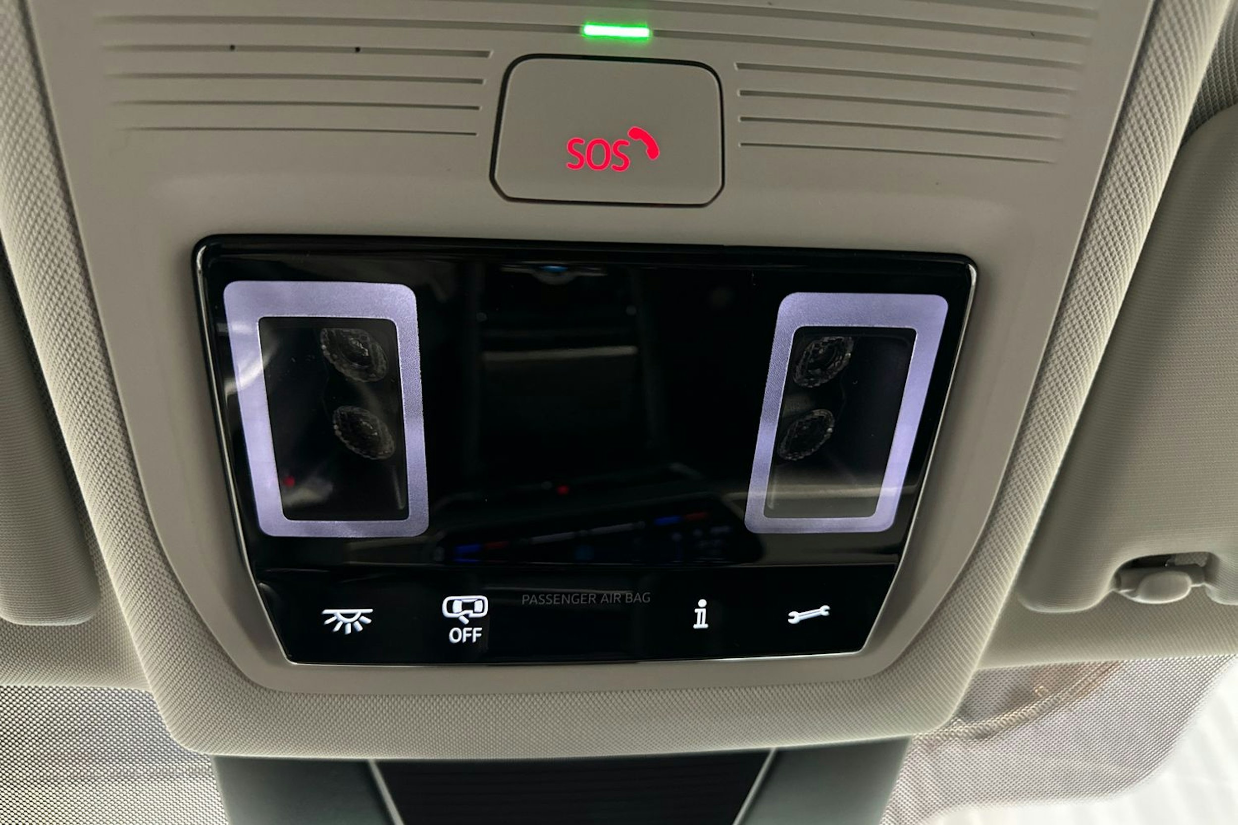 harmaa Volkswagen Tiguan 2026 kuva 26.