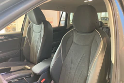 harmaa Volkswagen Tiguan 2026 kuva 11.