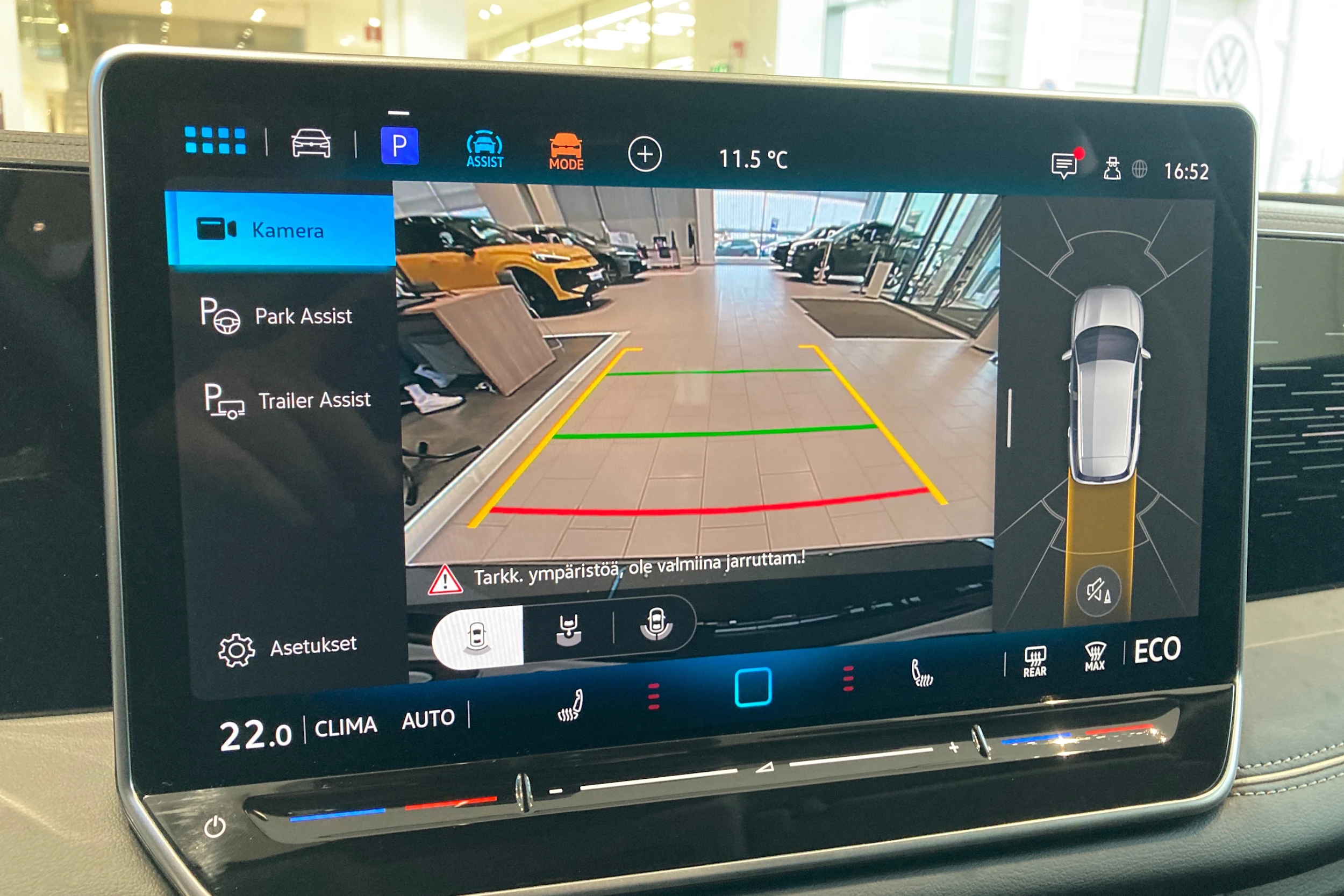 harmaa Volkswagen Tiguan 2026 kuva 20.