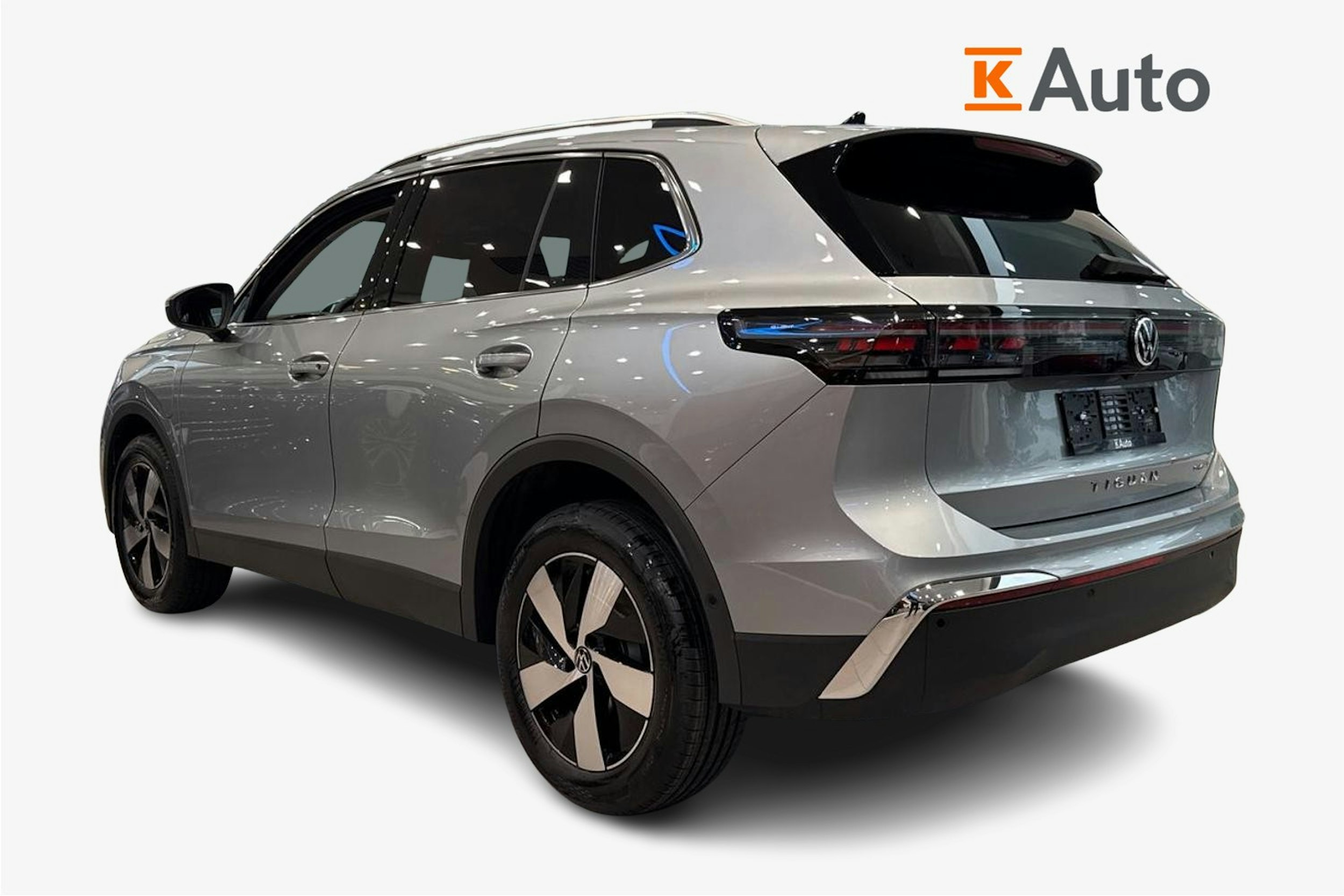 harmaa Volkswagen Tiguan 2026 kuva 2.