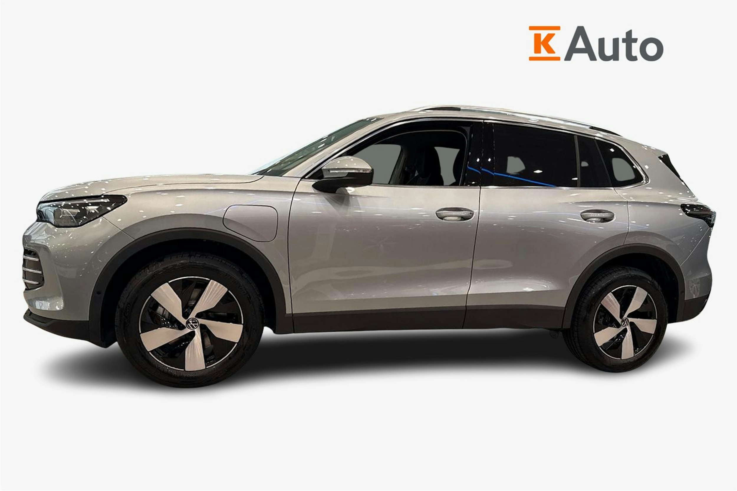 harmaa Volkswagen Tiguan 2026 kuva 5.