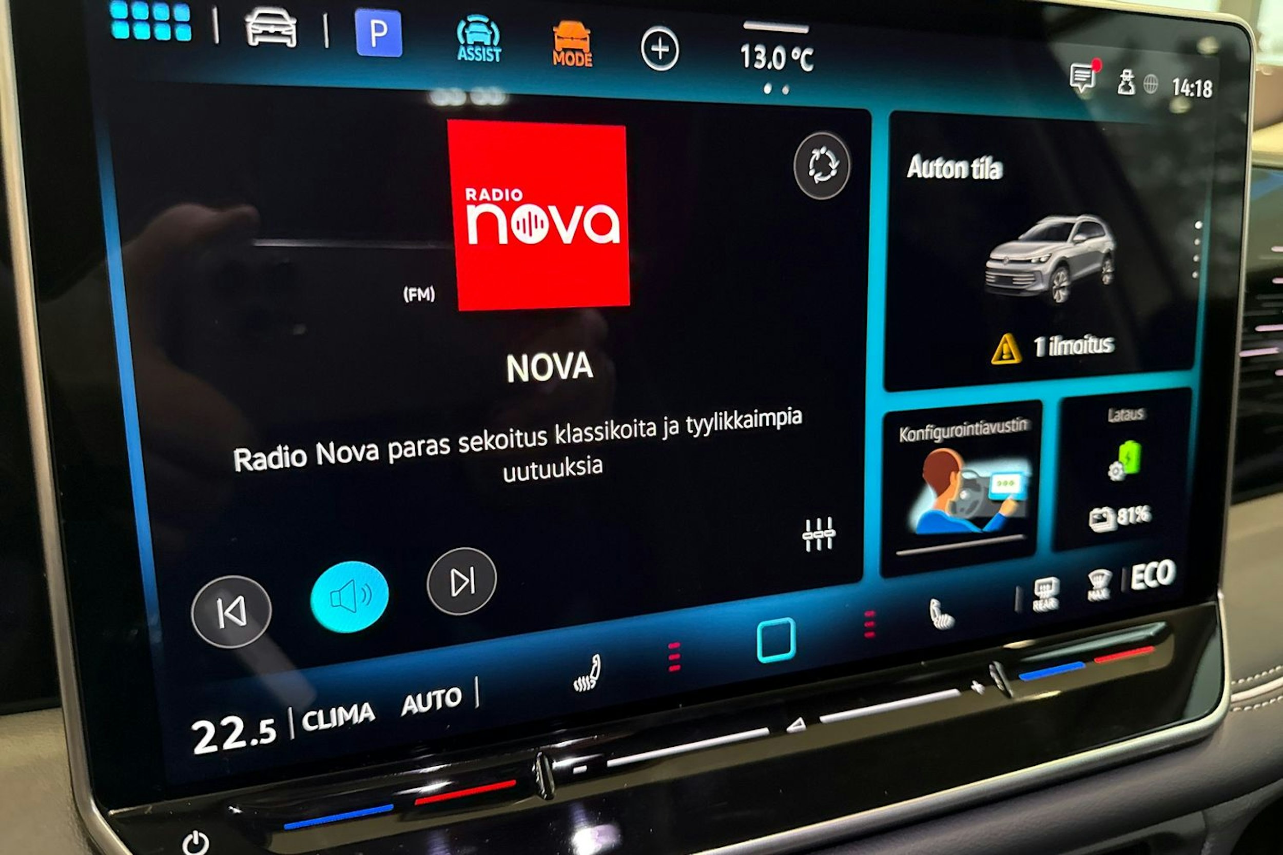 harmaa Volkswagen Tiguan 2026 kuva 14.