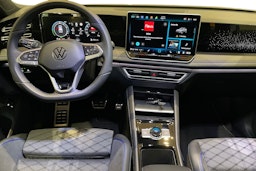 harmaa Volkswagen Tiguan 2026 kuva 7.