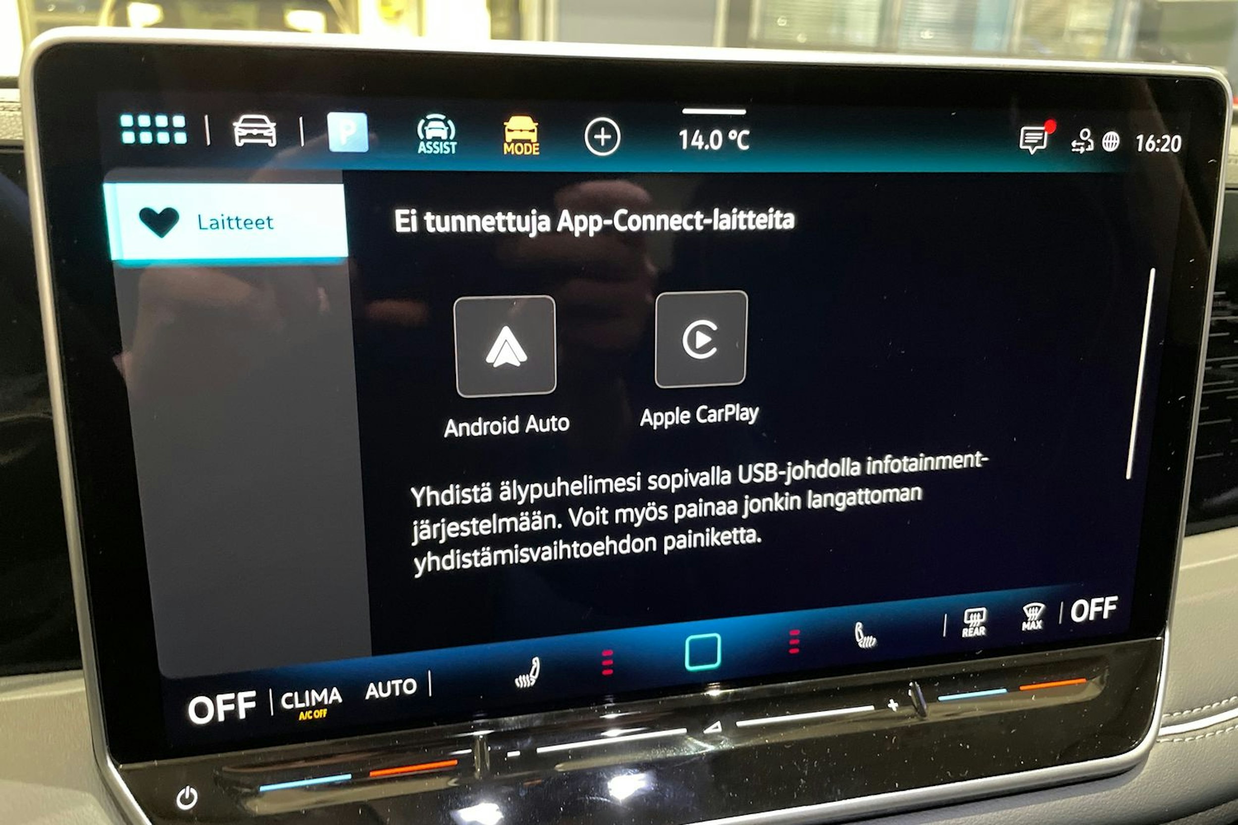 harmaa Volkswagen Tiguan 2026 kuva 15.