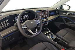 harmaa Volkswagen Tiguan 2026 kuva 6.