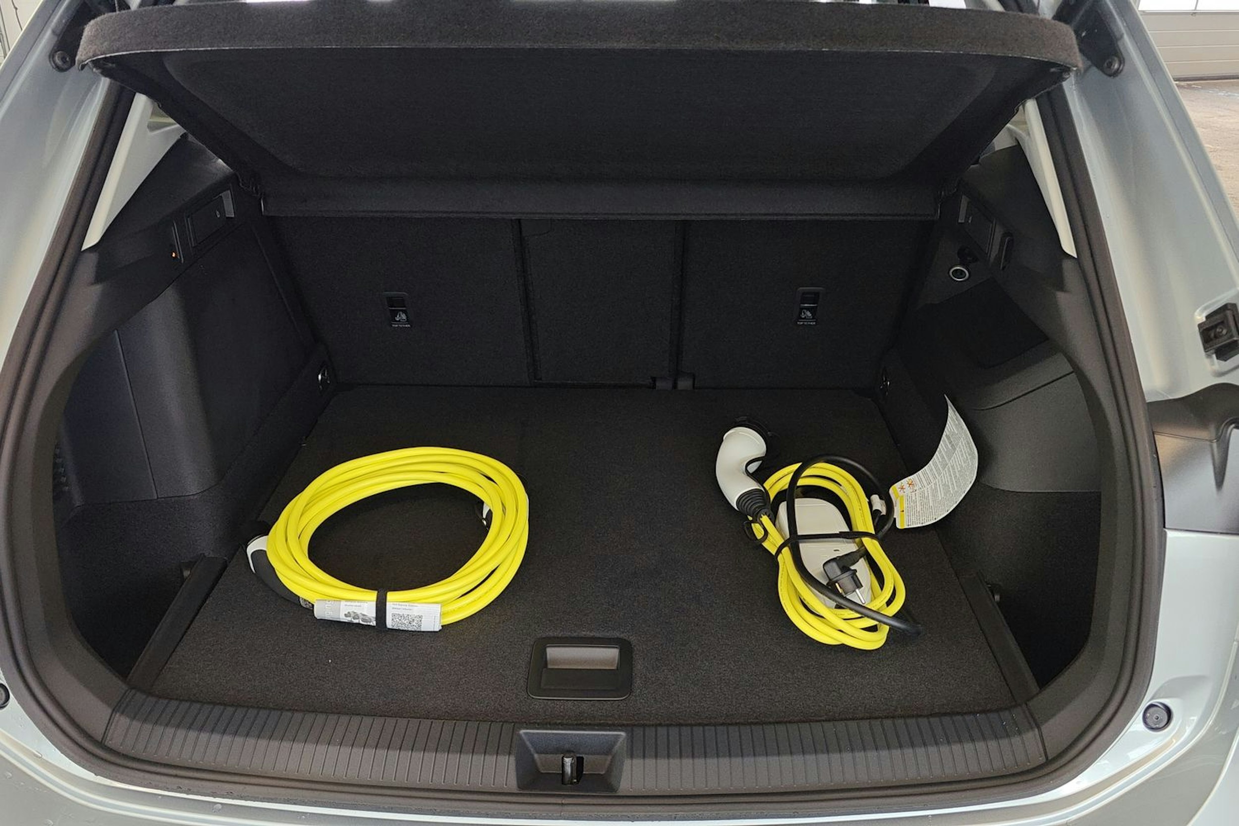 harmaa Volkswagen Tiguan 2026 kuva 10.