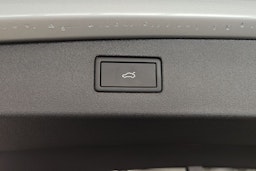 harmaa Volkswagen Tiguan 2026 kuva 11.