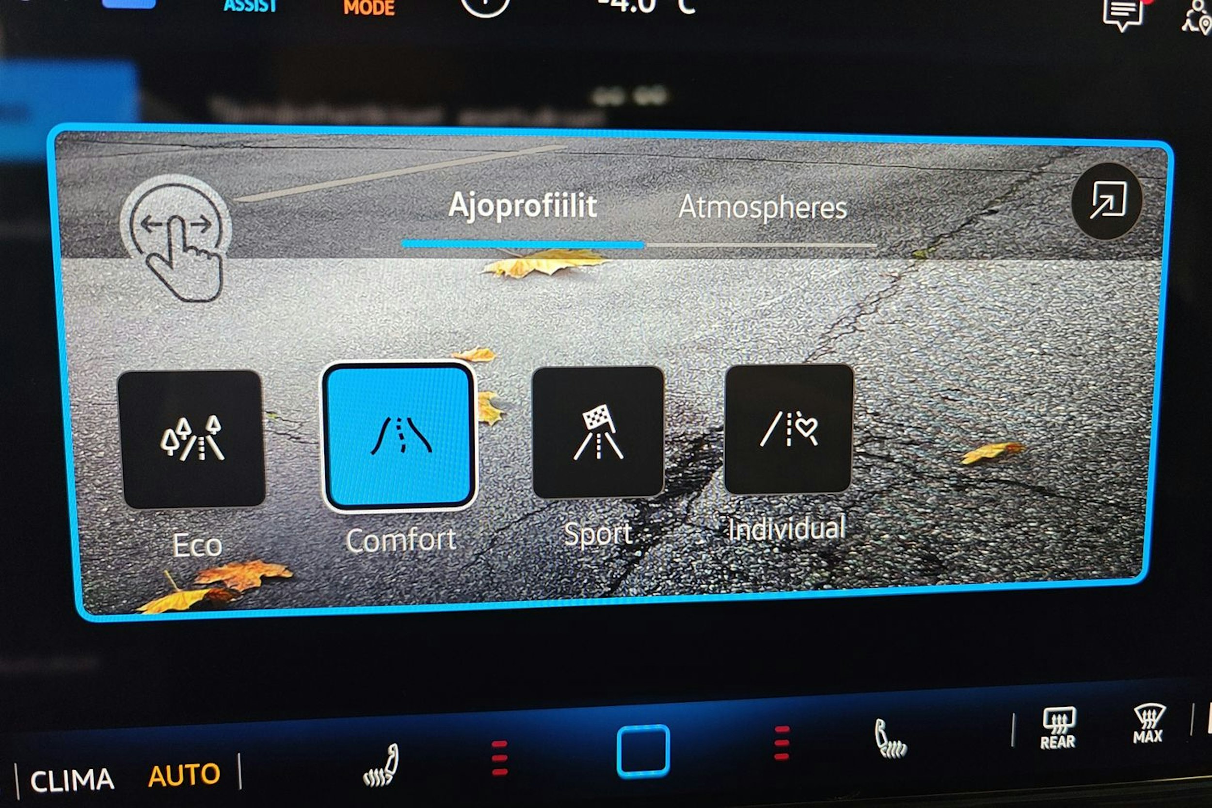 harmaa Volkswagen Tiguan 2026 kuva 21.