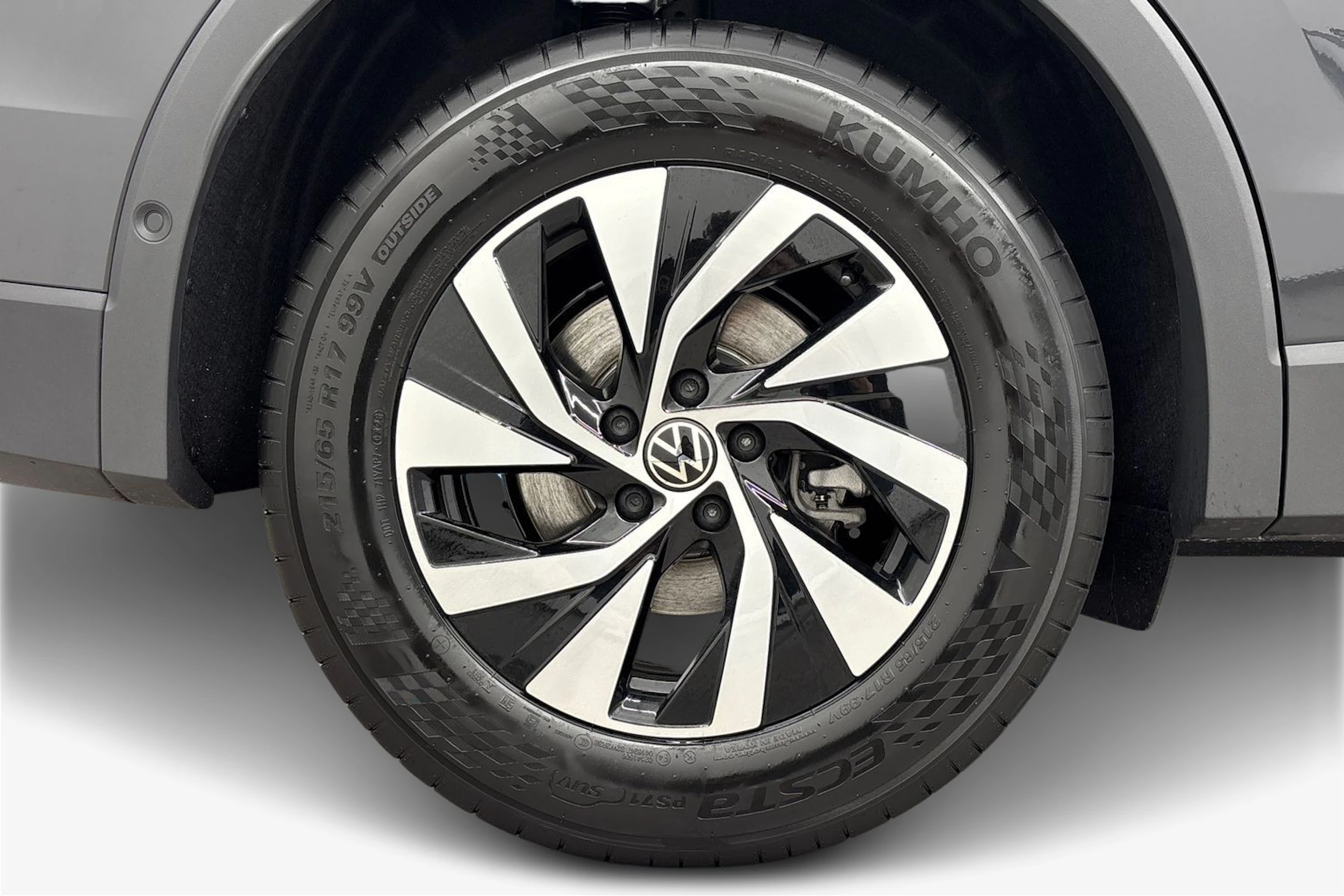 harmaa Volkswagen Tiguan 2026 kuva 9.