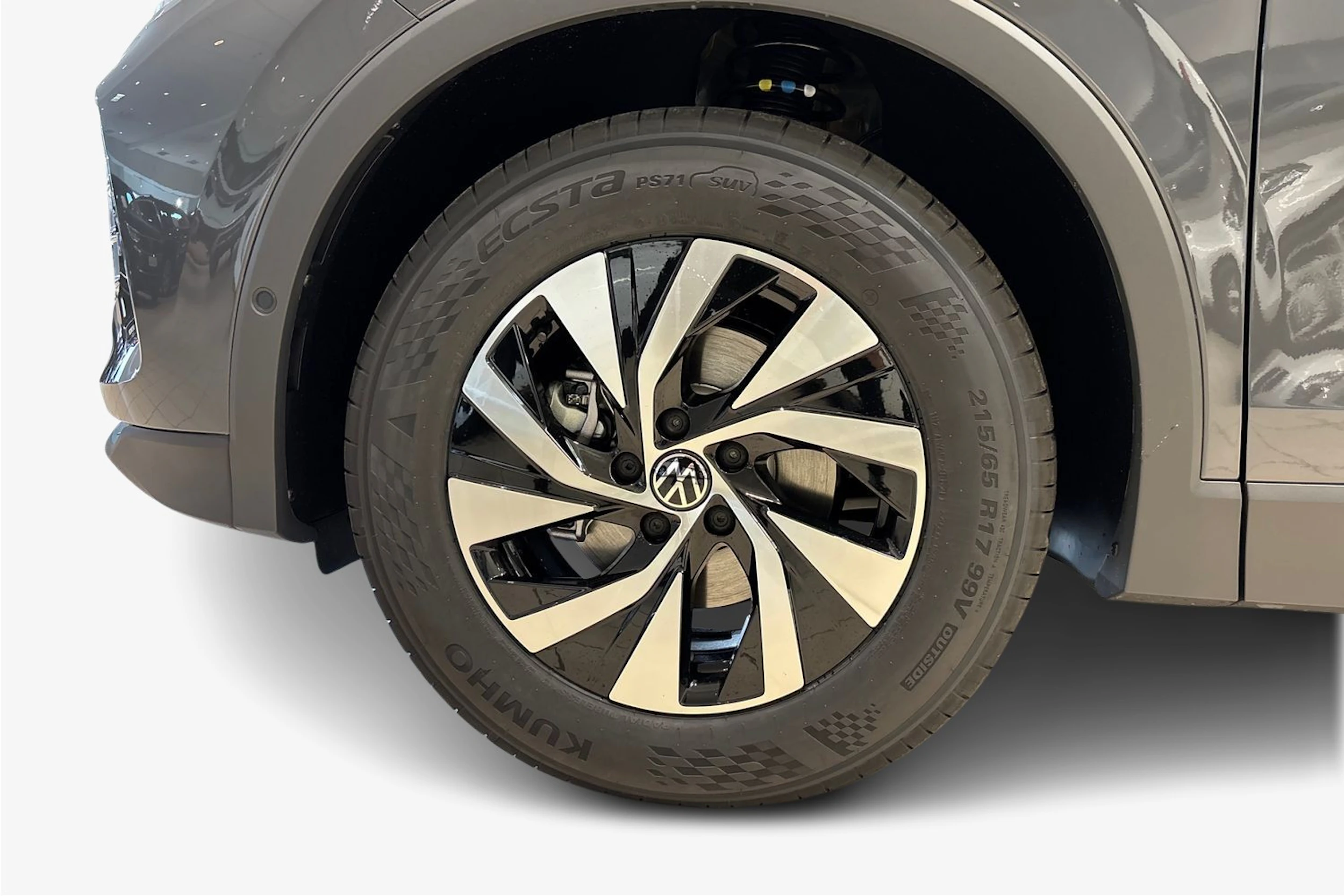 harmaa Volkswagen Tiguan 2026 kuva 9.