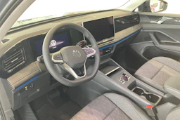 harmaa Volkswagen Tiguan 2026 kuva 6.