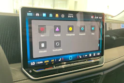 harmaa Volkswagen Tiguan 2026 kuva 16.