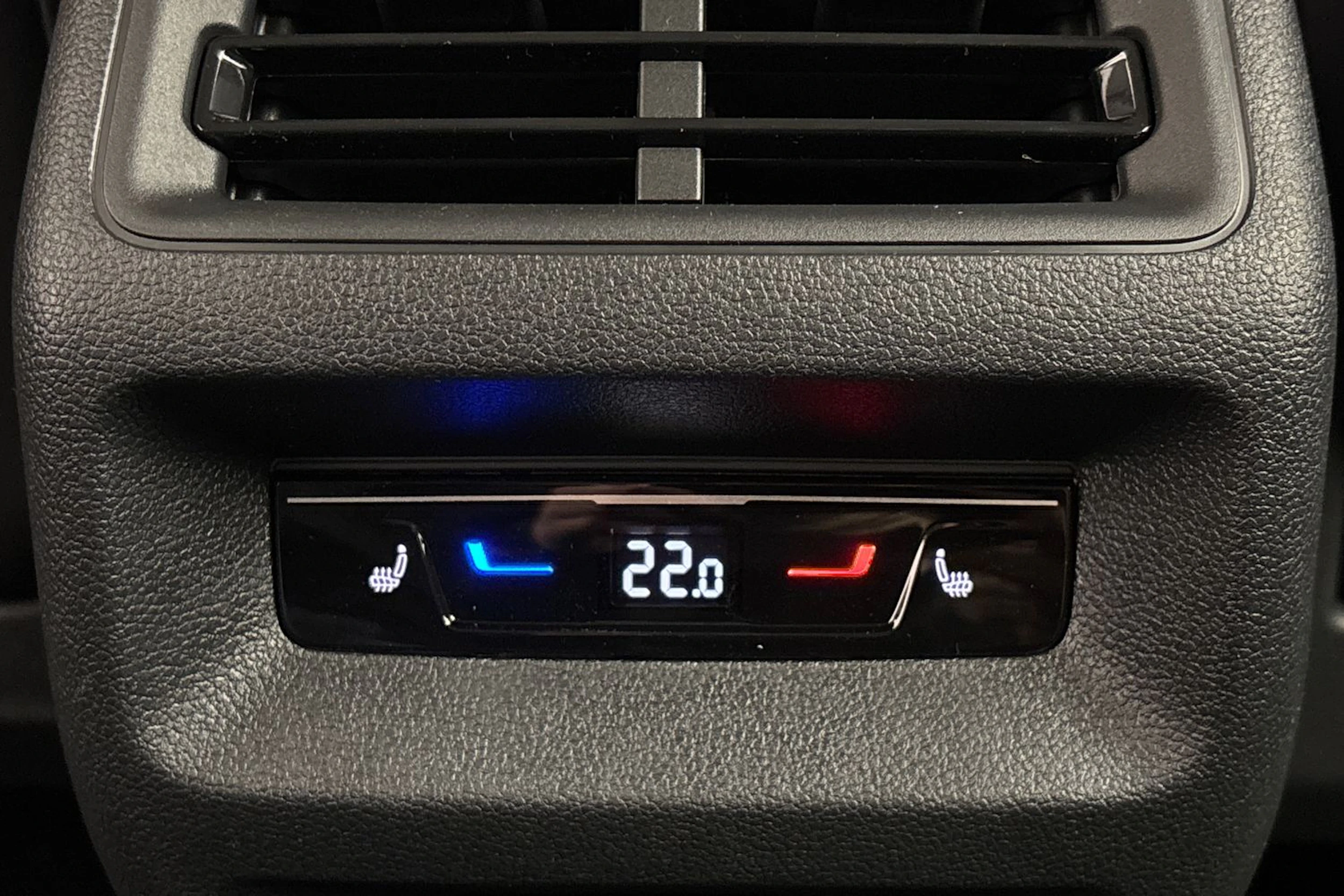 met. vihreä Volkswagen Tiguan 2026 kuva 13.