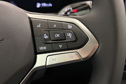 met. vihreä Volkswagen Tiguan 2026 kuva 15.