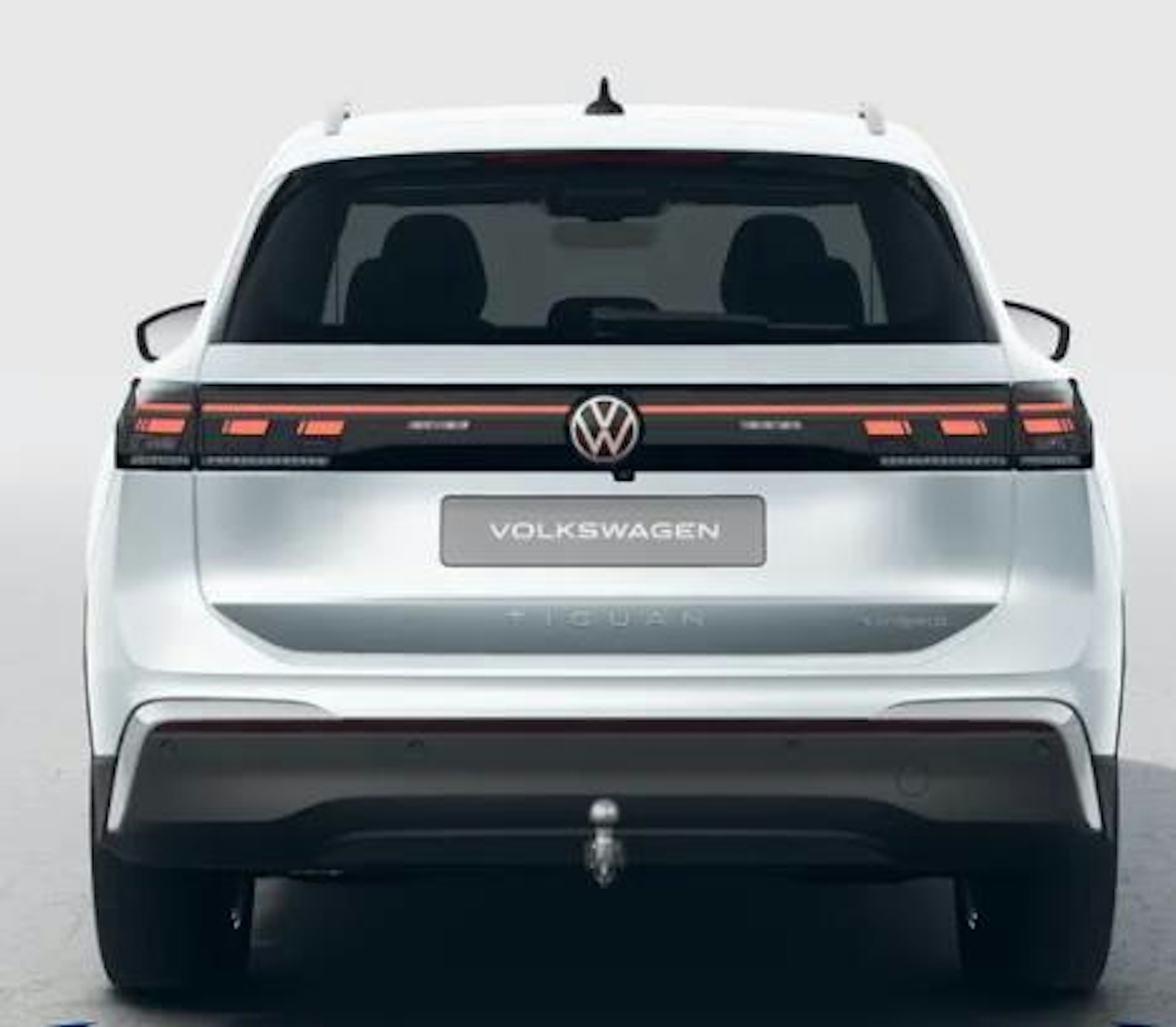harmaa Volkswagen Tiguan 2026 kuva 3.